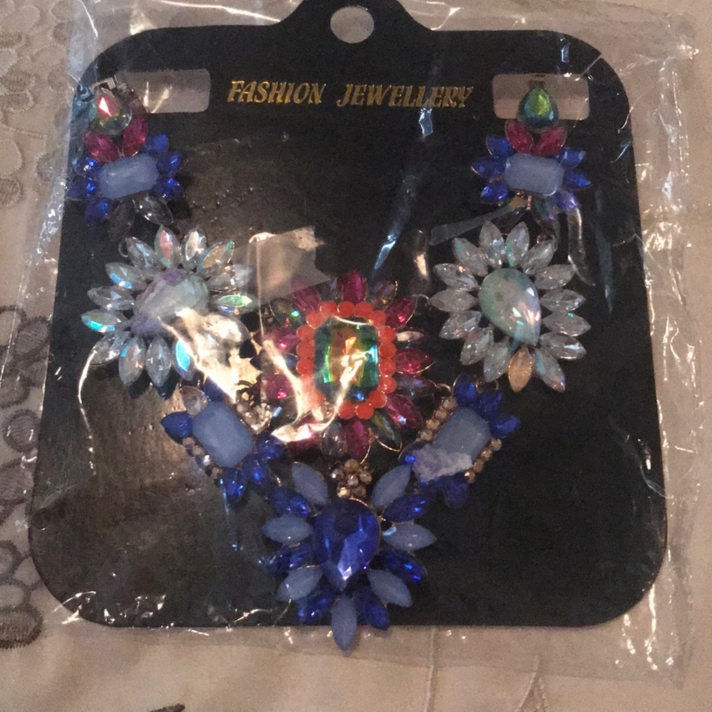 Heave fashionable necklace